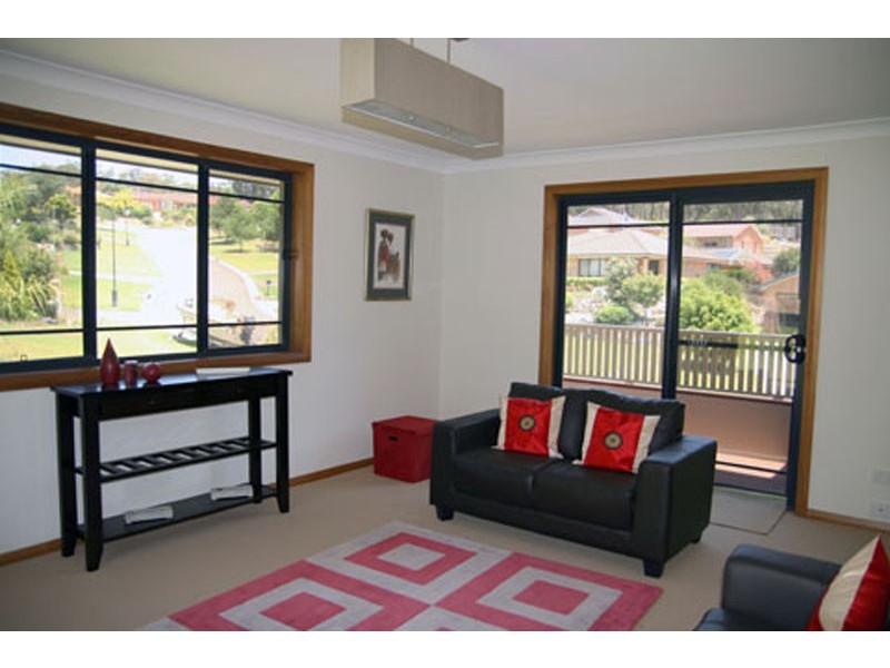 11 Woodalla Way, Narrawallee NSW 2539