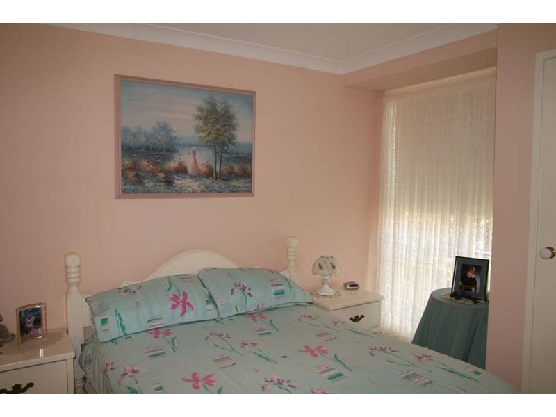 98 Leo Dr, Narrawallee NSW 2539