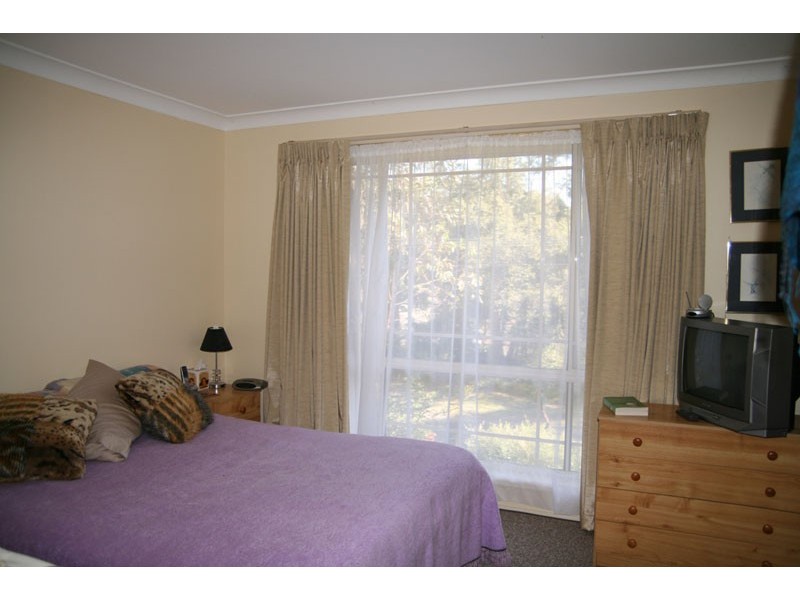 50 Valley Dr, Mollymook NSW 2539