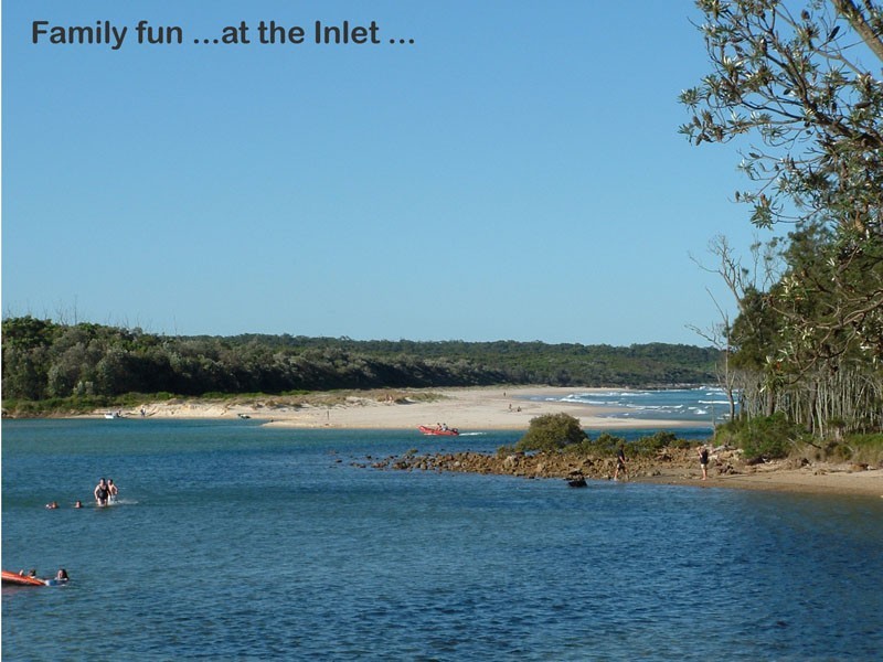 56 Valley Dr, Mollymook NSW 2539