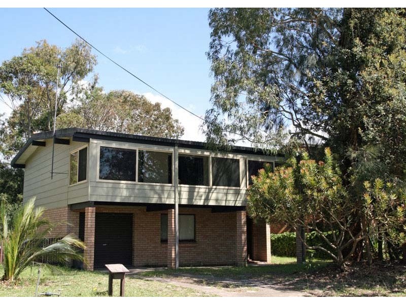 7 Bangalow St, Narrawallee NSW 2539