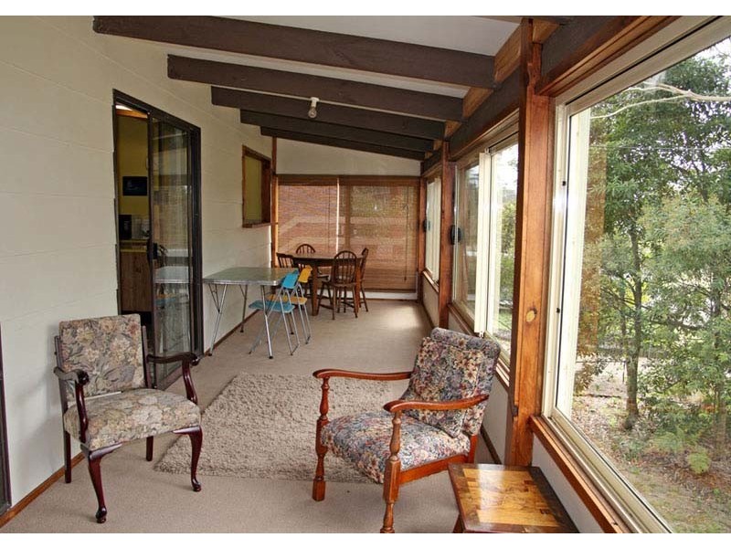 7 Bangalow St, Narrawallee NSW 2539
