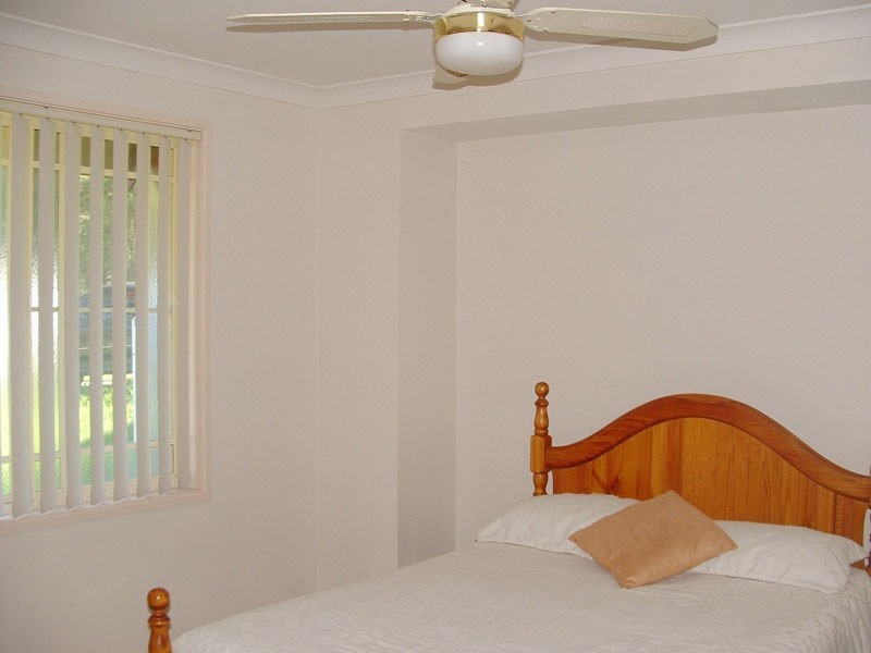 26 Valley Dr, Mollymook NSW 2539