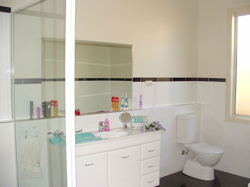 8 Everett Court, Mollymook NSW 2539