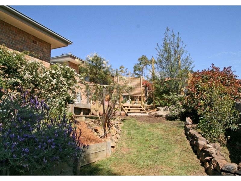 45 Leo Dr, Narrawallee NSW 2539