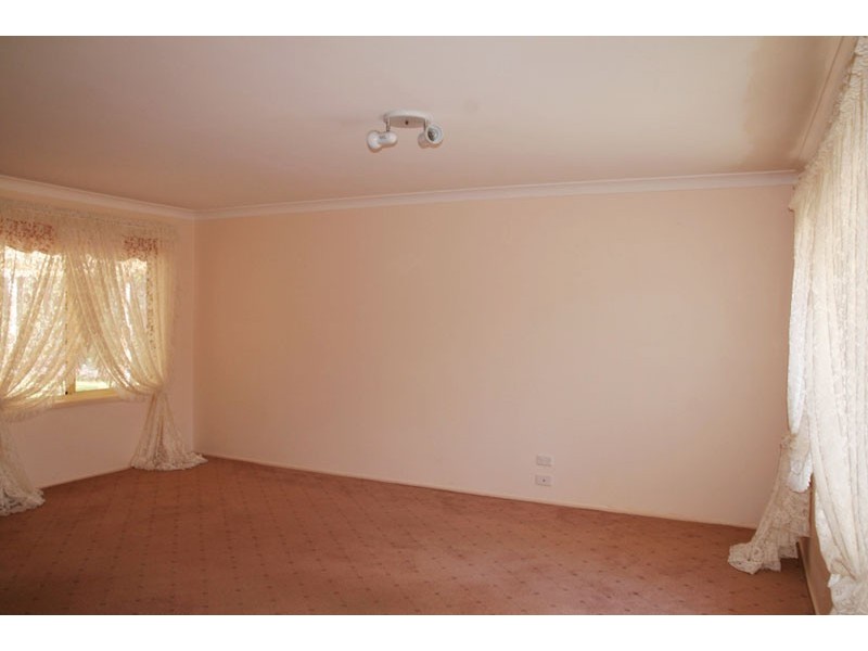 47 Seaspray St, Narrawallee NSW 2539