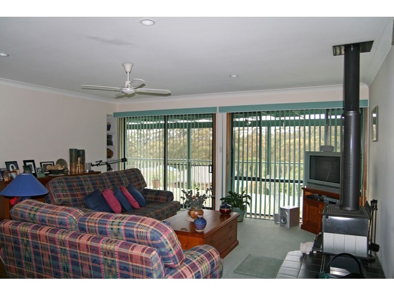 93 Leo Dr, Narrawallee NSW 2539