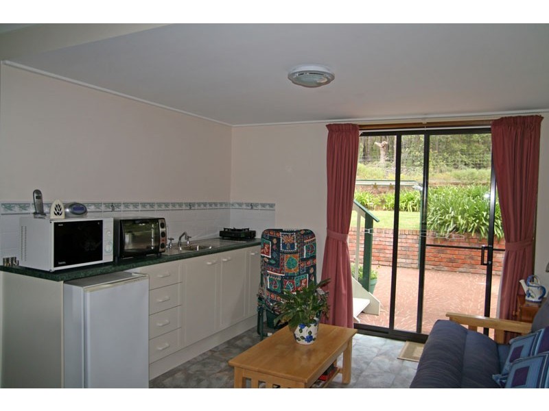 93 Leo Dr, Narrawallee NSW 2539