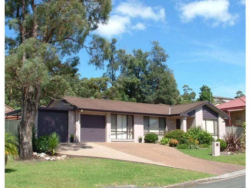 5 Taurus Spur, Narrawallee NSW 2539