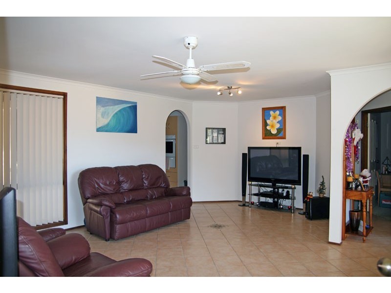 5 Taurus Spur, Narrawallee NSW 2539
