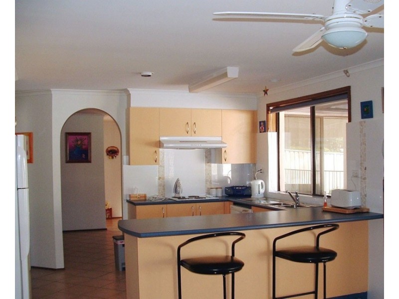 5 Taurus Spur, Narrawallee NSW 2539