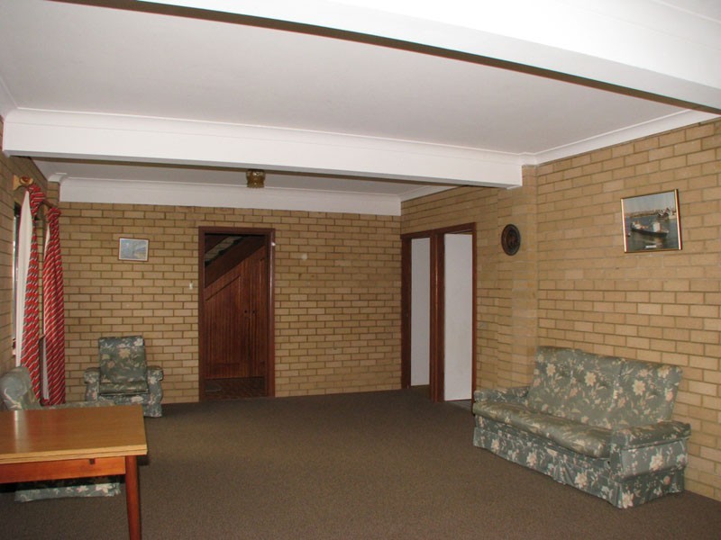 85 Carroll Ave, Mollymook NSW 2539