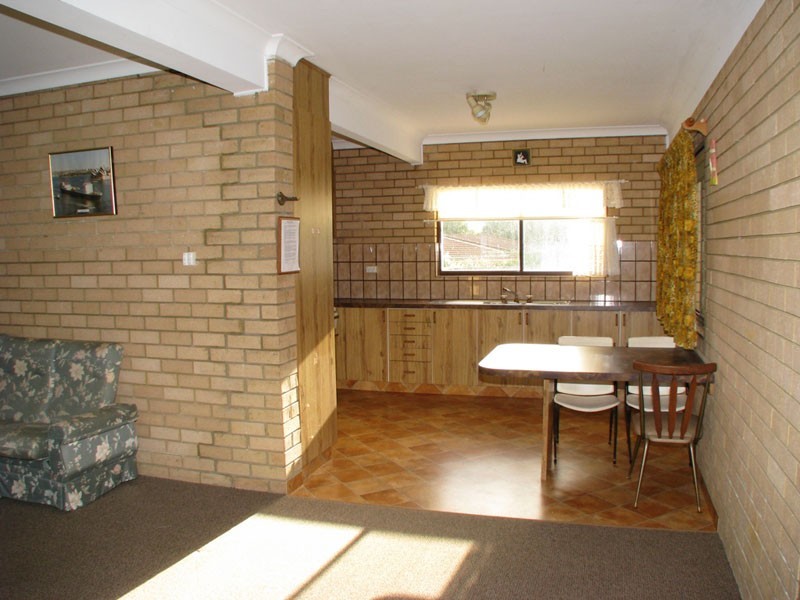 85 Carroll Ave, Mollymook NSW 2539