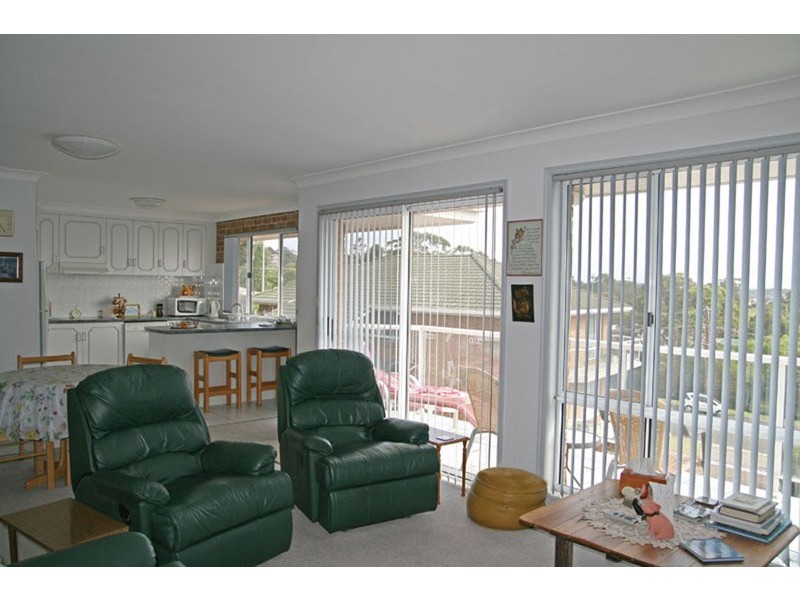 4/8 Buchan St, Mollymook NSW 2539