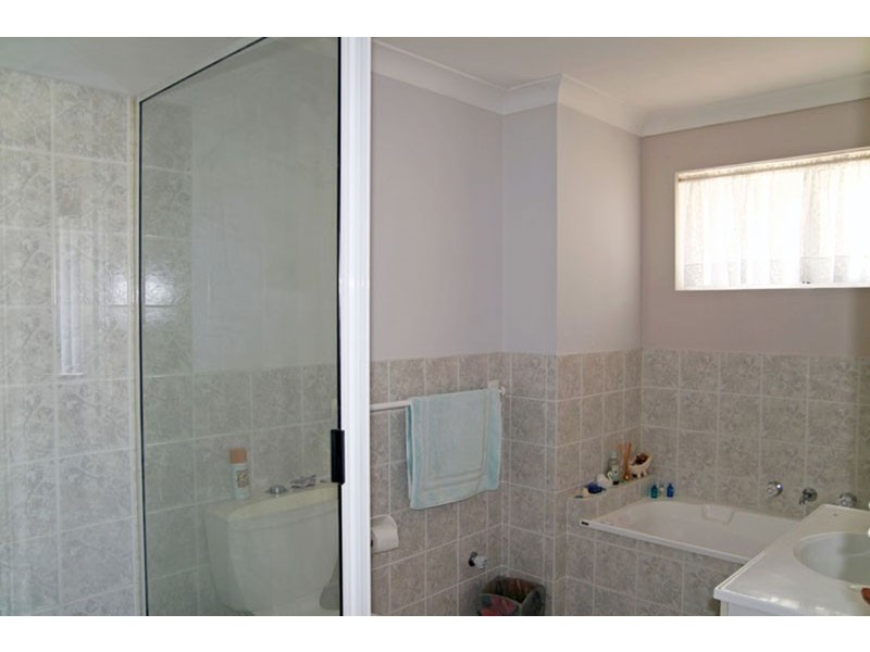 4/8 Buchan St, Mollymook NSW 2539