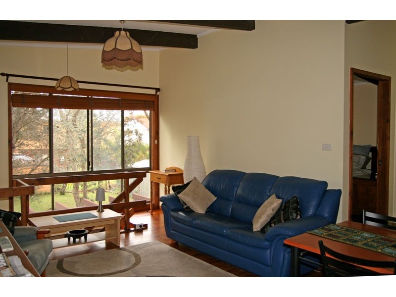 10 Parkinson St, Narrawallee NSW 2539