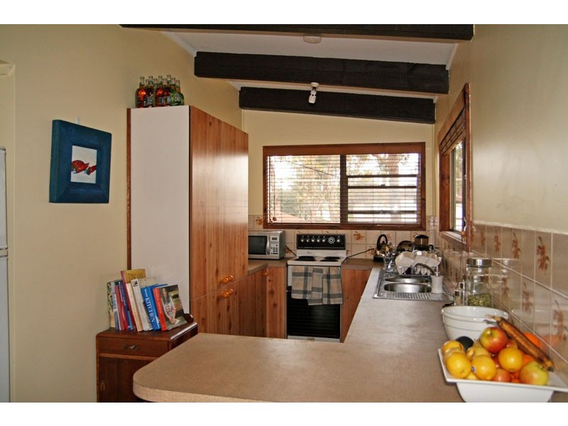 10 Parkinson St, Narrawallee NSW 2539