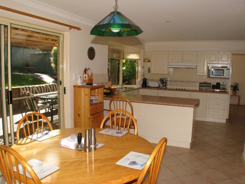 22 Scorpio Gr, Narrawallee NSW 2539