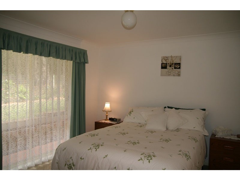 111 Leo Dr, Narrawallee NSW 2539