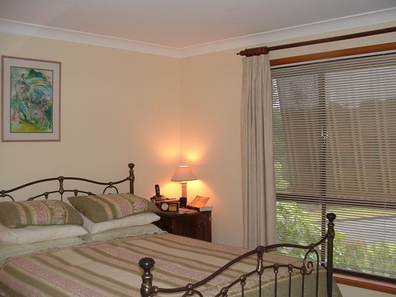 24 Parkview Pde, Mollymook NSW 2539