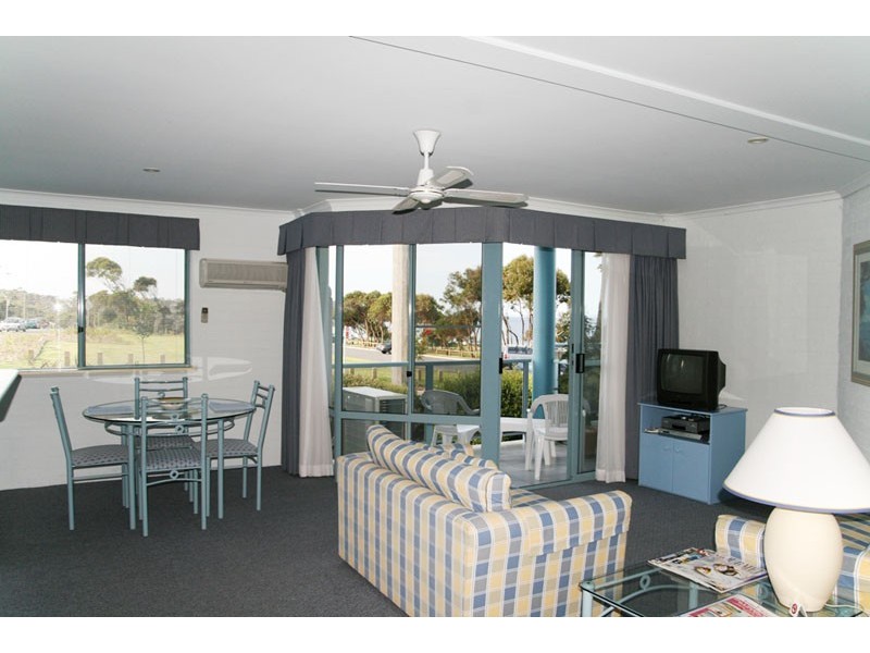 7/62 Ocean St, Mollymook NSW 2539