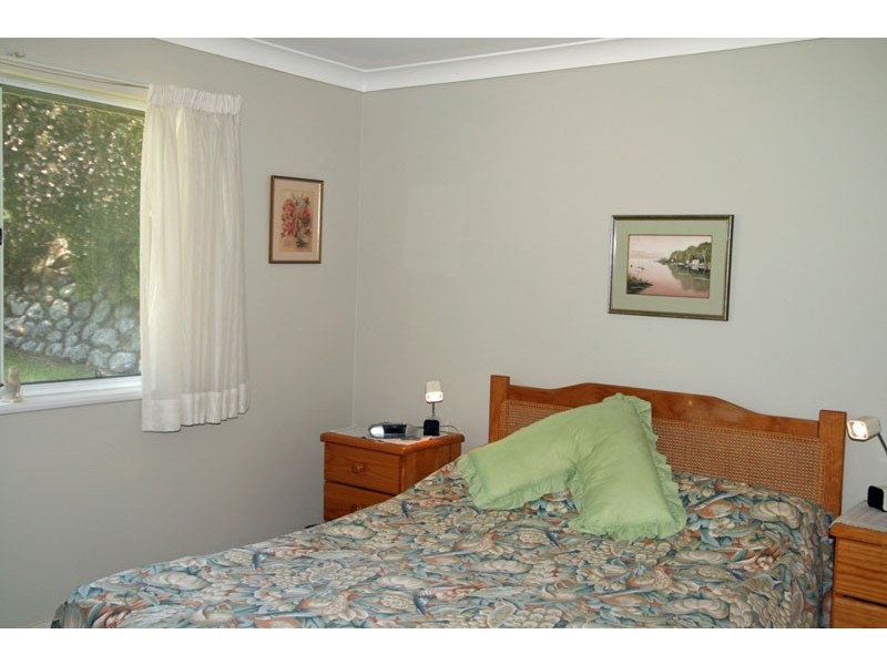 48 Seaview St, Mollymook NSW 2539