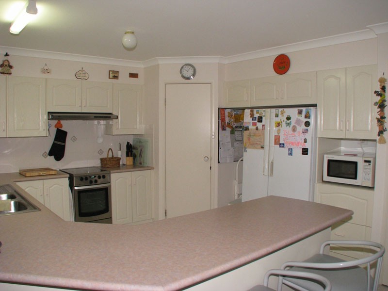 21 Seaspray St, Narrawallee NSW 2539