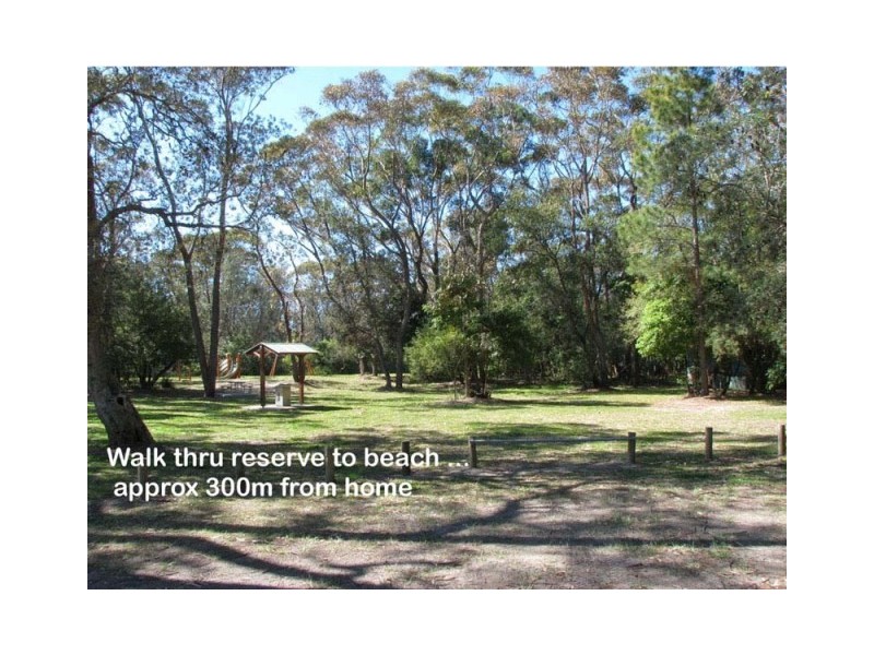 61 Bangalow St, Narrawallee NSW 2539