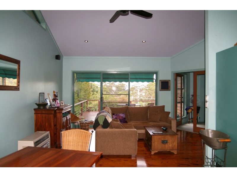 51 Tallwood Ave, Mollymook NSW 2539