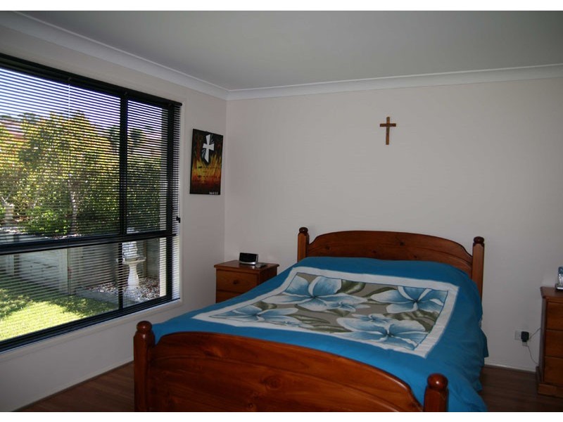 12 Royal Mantle Dr, Ulladulla NSW 2539