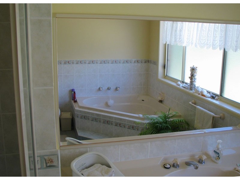 133 Matron Porter Dr, Narrawallee NSW 2539