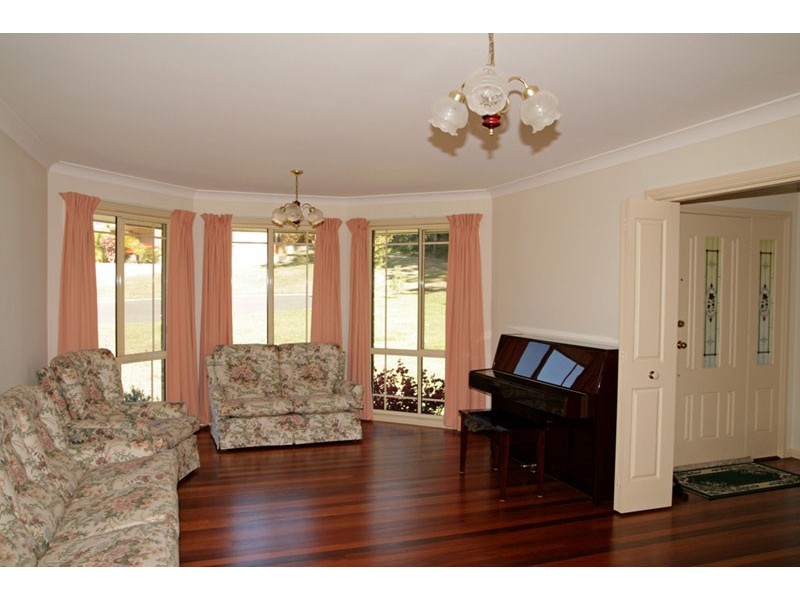 18 Woodalla Way, Narrawallee NSW 2539