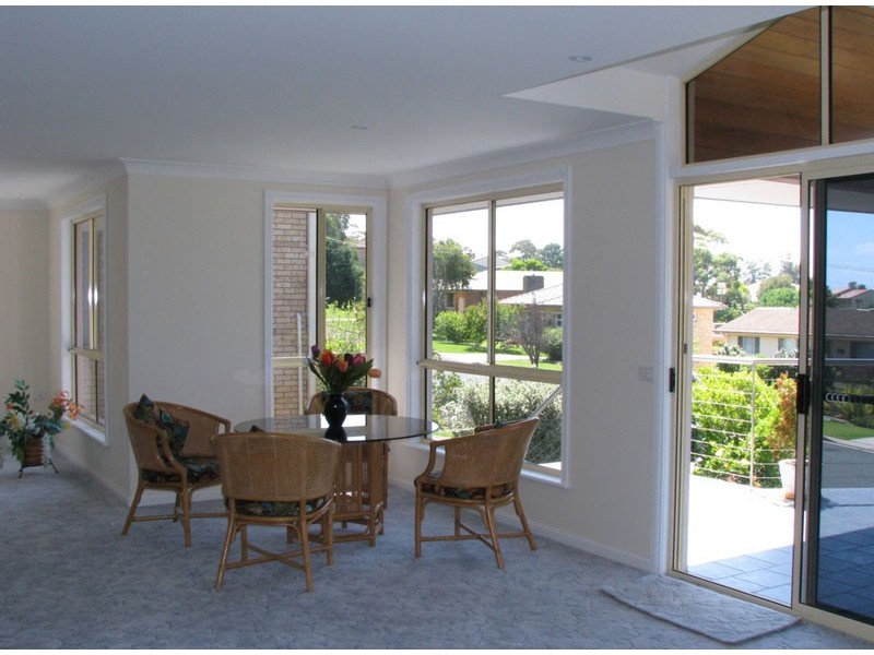 58 Seaview St, Mollymook NSW 2539