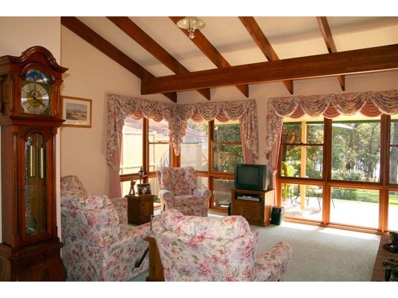 34 Harold St, Kings Point NSW 2447