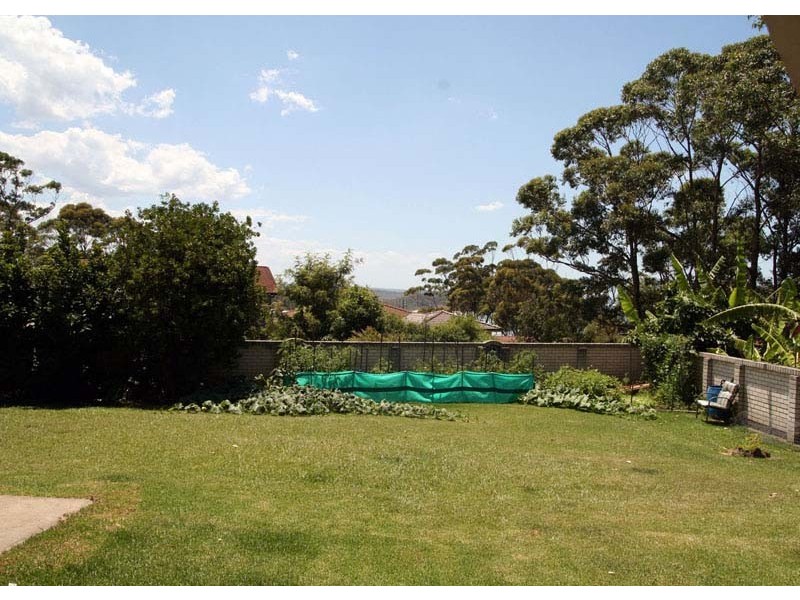 8 Manning Ave, Narrawallee NSW 2539