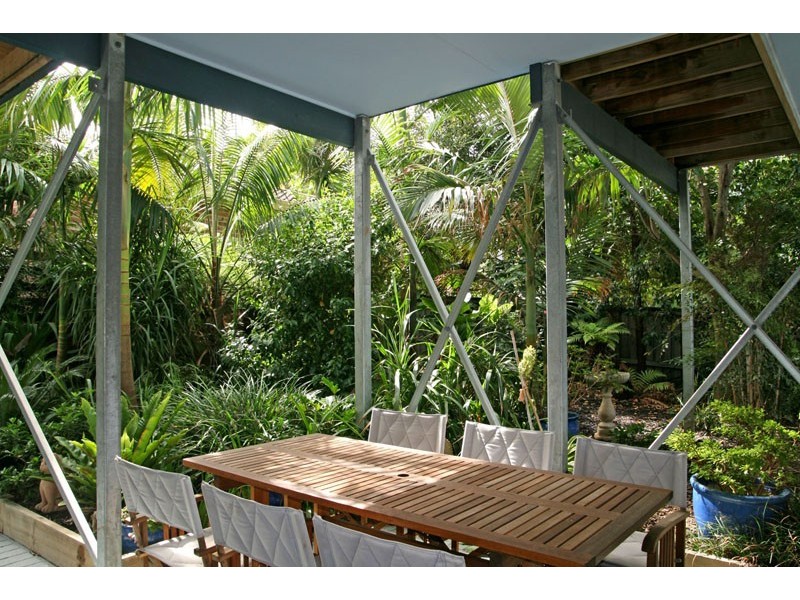 1 Anker Ave, Mollymook NSW 2539