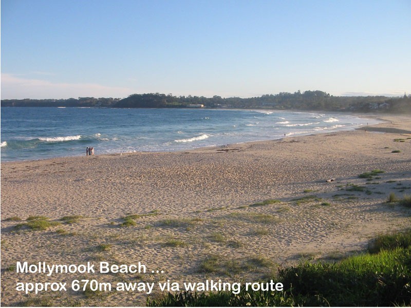 1 Anker Ave, Mollymook NSW 2539