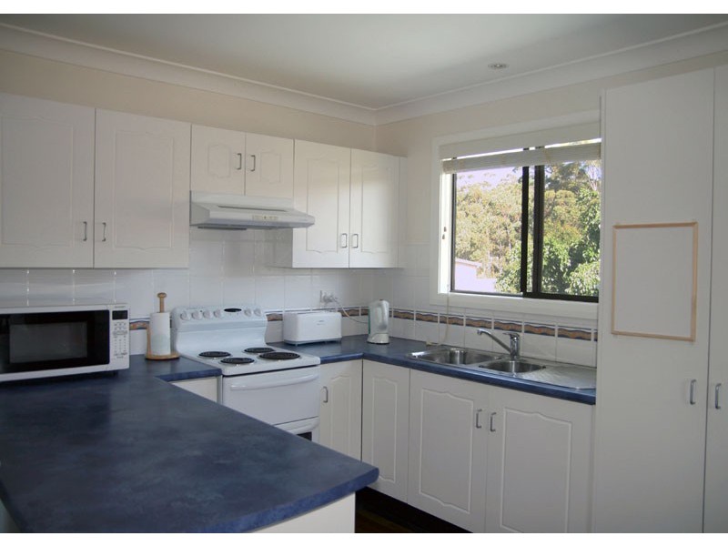 19 Bangalow Street, Narrawallee NSW 2539