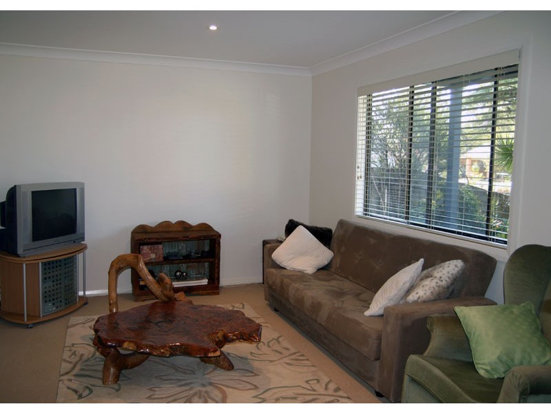 19 Bangalow Street, Narrawallee NSW 2539