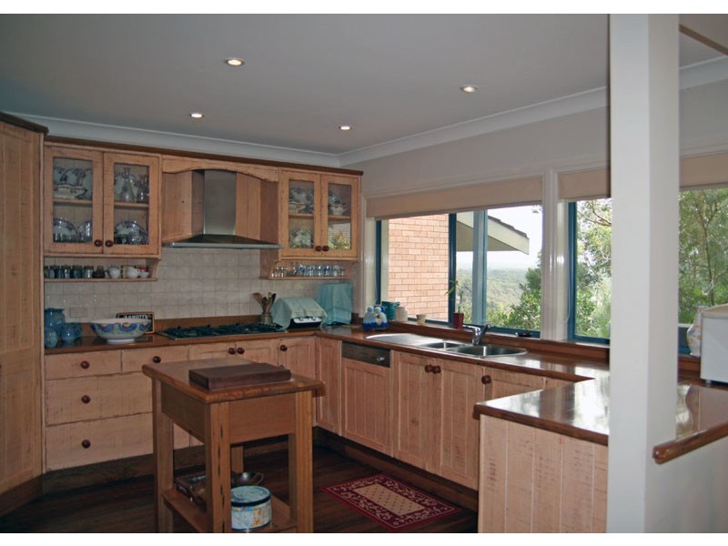 14 Tallwood Ave, Narrawallee NSW 2539
