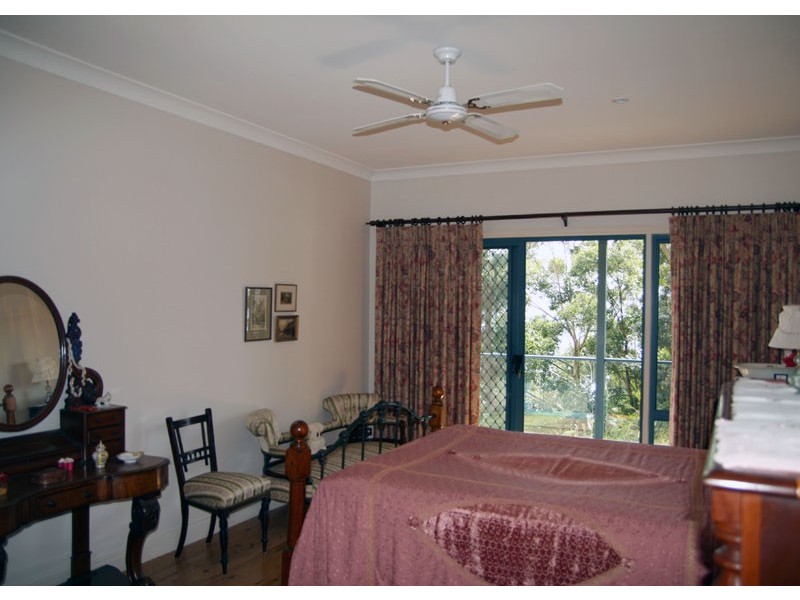 14 Tallwood Ave, Narrawallee NSW 2539