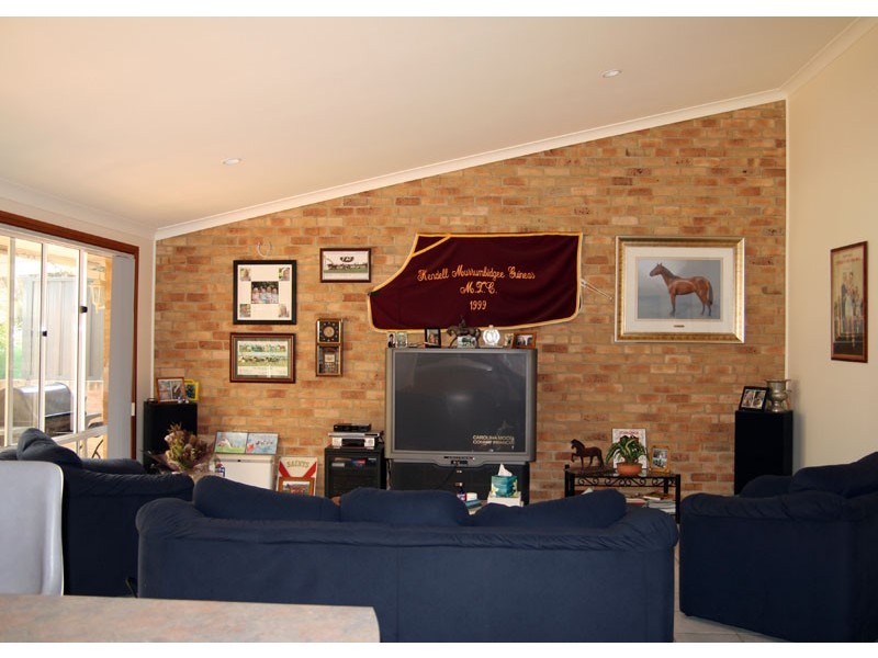 1/23 Augusta Pl, Mollymook NSW 2539