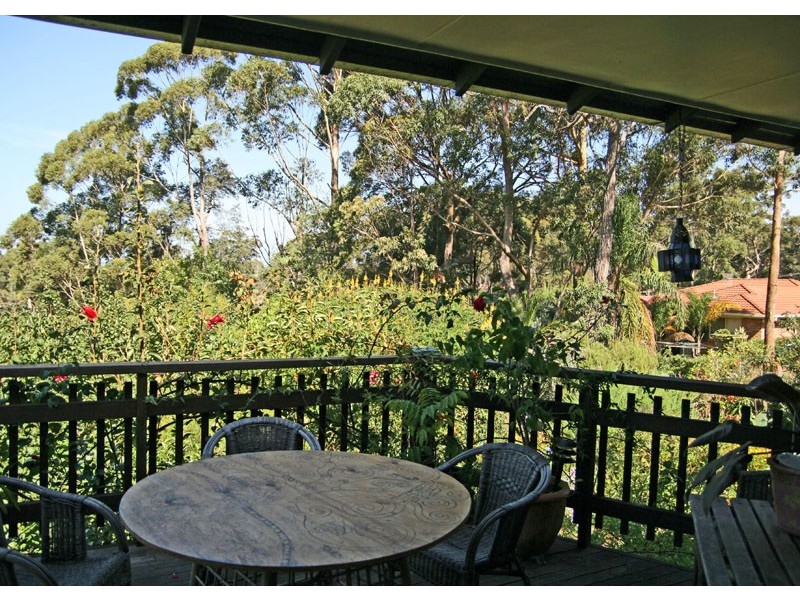 5 Linden Way, Mollymook NSW 2539