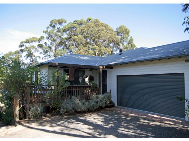 5 Linden Way, Mollymook NSW 2539