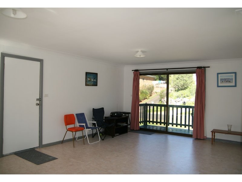 3 Blake Place, Narrawallee NSW 2539