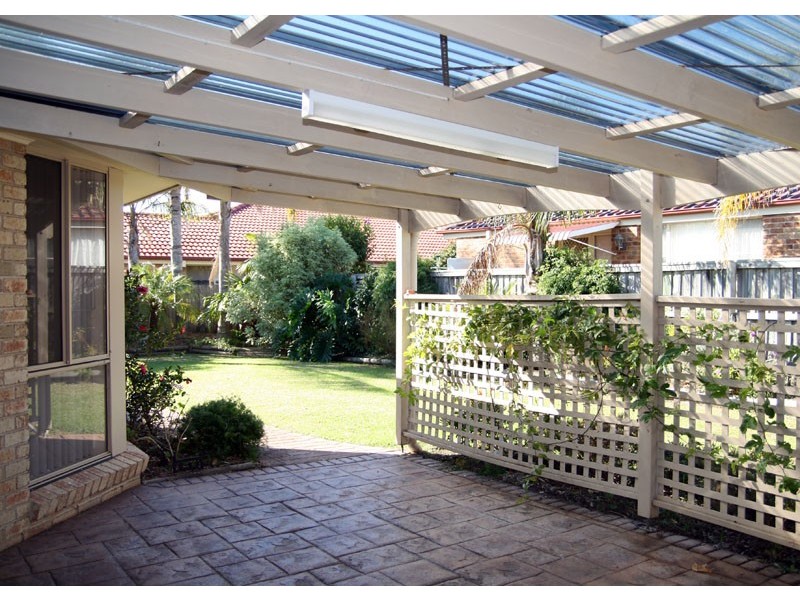 4 Woodalla Way, Narrawallee NSW 2539