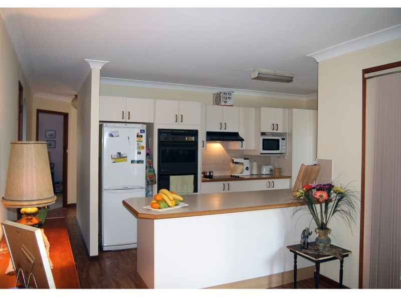 40 Carroll Ave, Mollymook NSW 2539