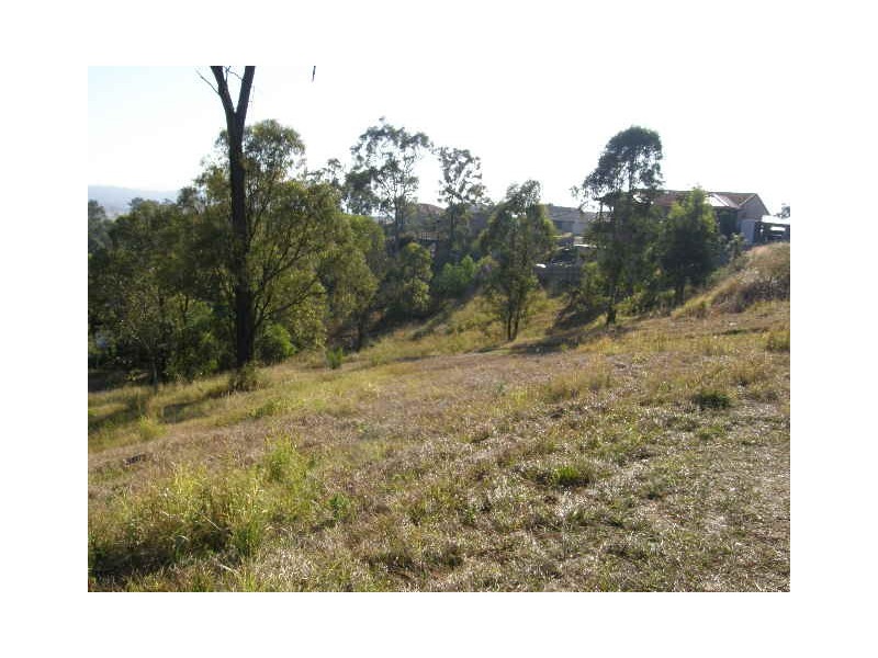 5 Webster Terrace, Edens Landing QLD 4207