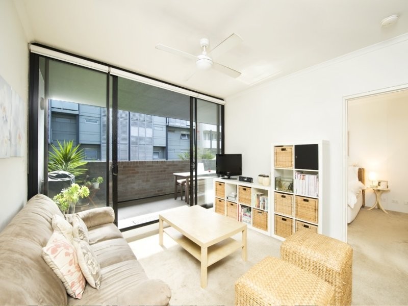 120/23 Gadigal Ave, Zetland NSW 2017