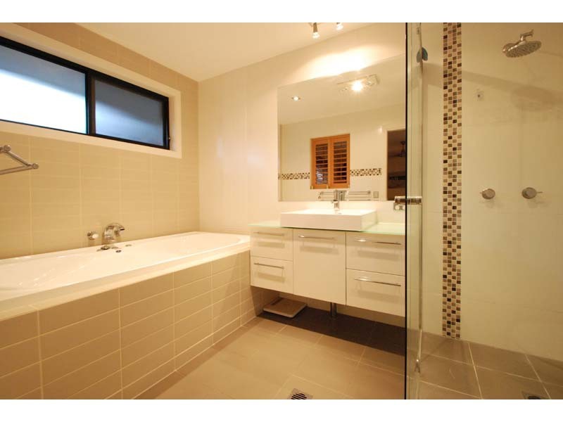 5 Turaco Court, Burleigh Waters QLD 4220